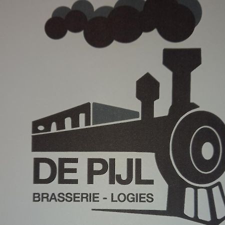 Brasserie & Logies De Pijl แมคเคอเลอ ภายนอก รูปภาพ